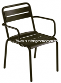 Star Indoor/Outdoor Stacking Arm Chairs